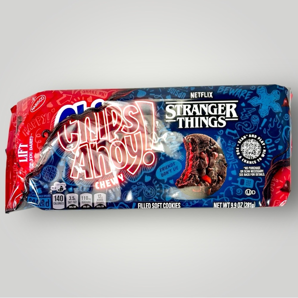 CHIPS AHOY! X Stranger Things Chewy Chocolatey Strawberry-Flavored Filled Cookie